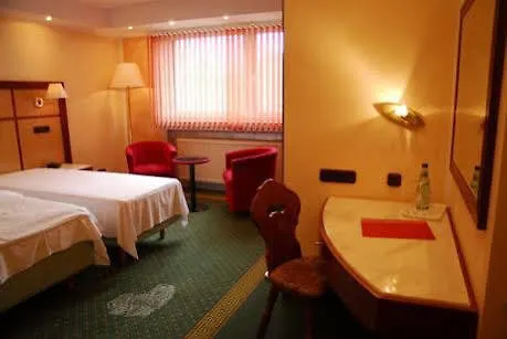 Sandelmuhle מלון